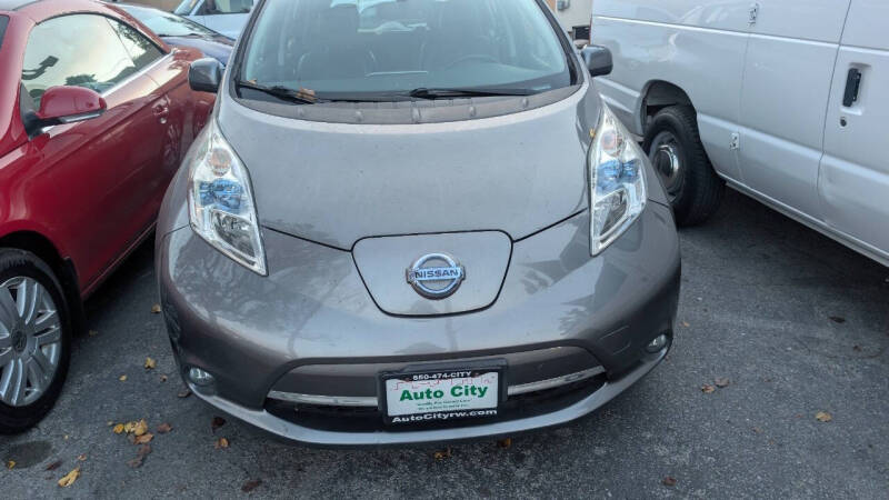 2016 Nissan LEAF SV