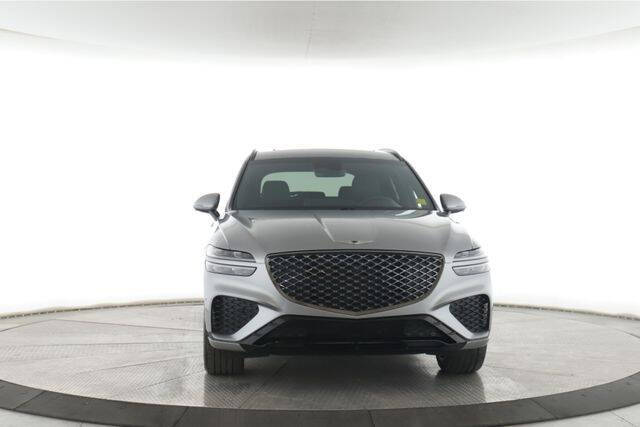 2024 Genesis GV70 2.5T Standard