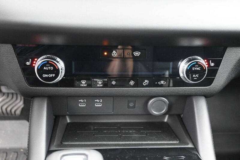 2026 Mitsubishi Outlander PHEV SE