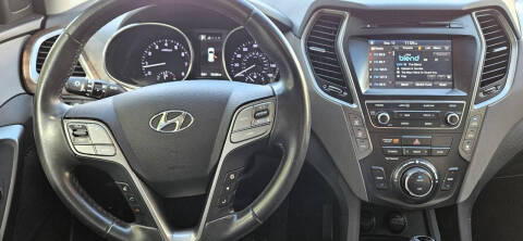 2018 Hyundai Santa Fe SE