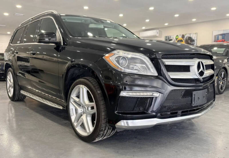2013 Mercedes-Benz GL-Class GL 550 4MATIC