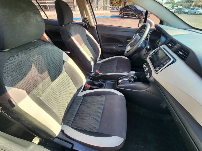 2021 Nissan Versa SV