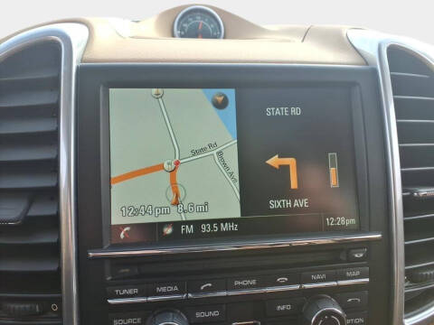 2014 Porsche Cayenne Platinum