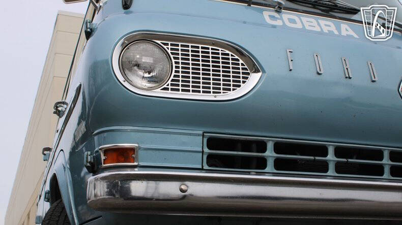 1967 Ford E-150