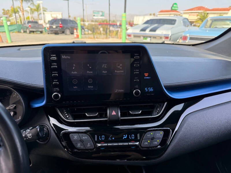 2019 Toyota C-HR XLE