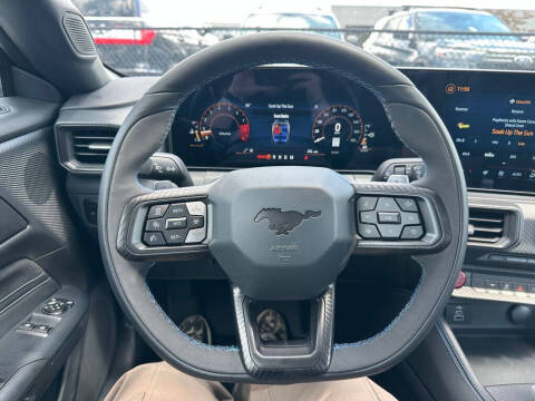 2025 Ford Mustang Dark Horse