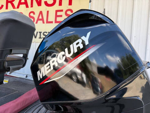 2022 Tracker Classic XL