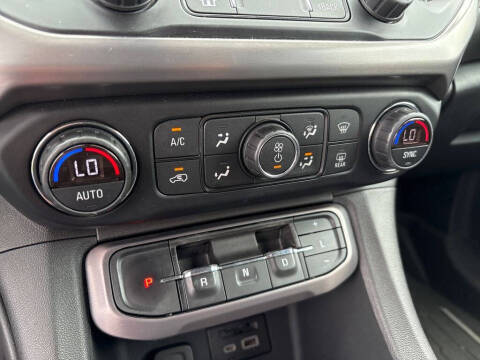 2021 GMC Acadia AT4