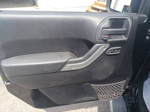 2013 Jeep Wrangler Unlimited Sahara