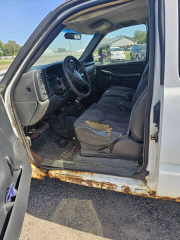 2005 Chevrolet Silverado 2500HD Work Truck