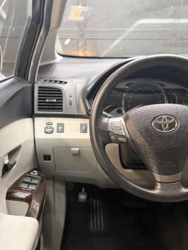 2011 Toyota Venza AWD V6