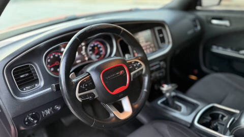 2015 Dodge Charger SXT