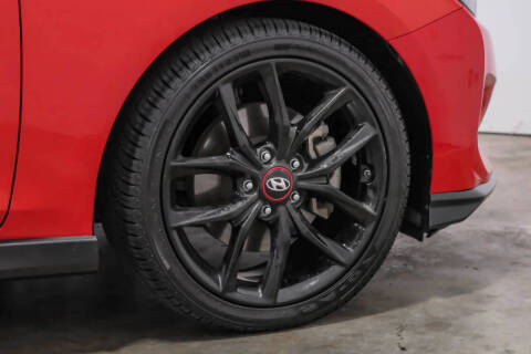 2019 Hyundai Veloster