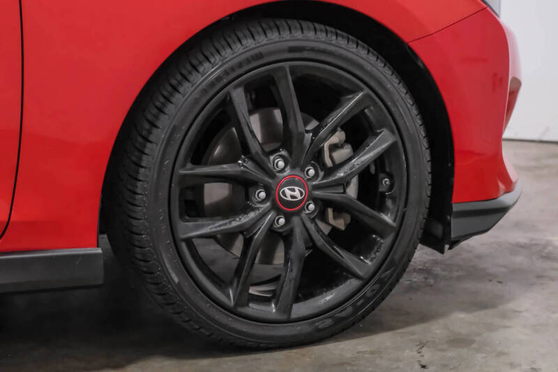 2019 Hyundai Veloster