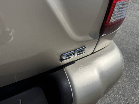 2003 Nissan Pathfinder SE