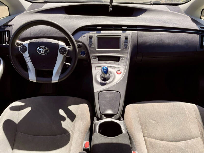 2015 Toyota Prius Two