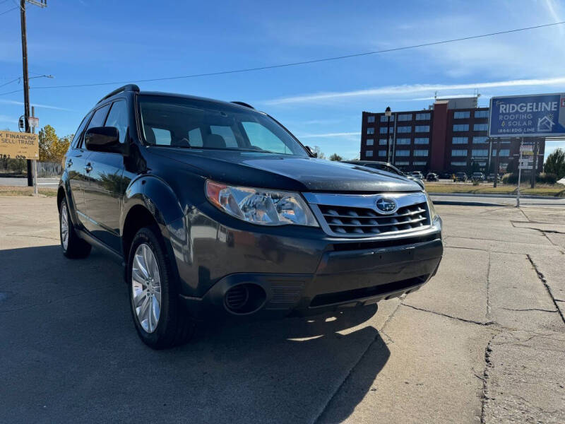 2012 Subaru Forester null photo 3