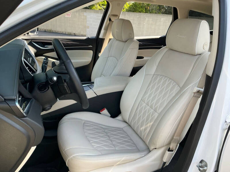 2023 Buick Enclave Avenir