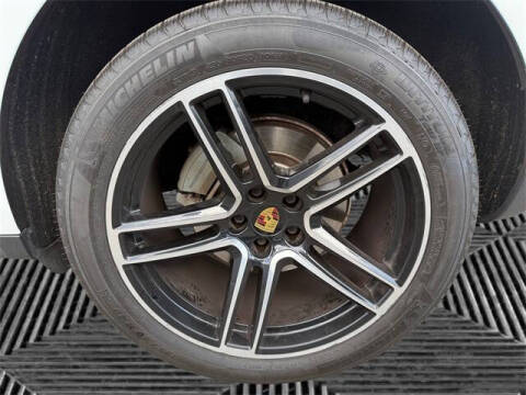 2020 Porsche Macan S