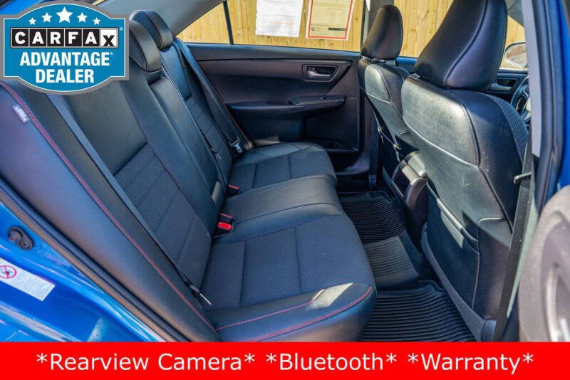 2017 Toyota Camry SE