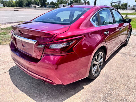 2018 Nissan Altima 2.5 SR