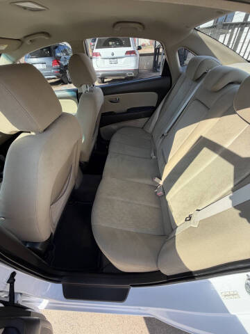 2010 Hyundai Elantra GLS