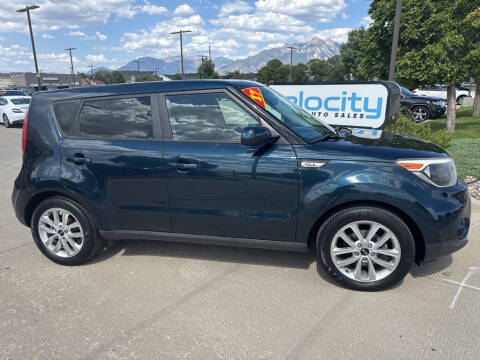 2017 Kia Soul +