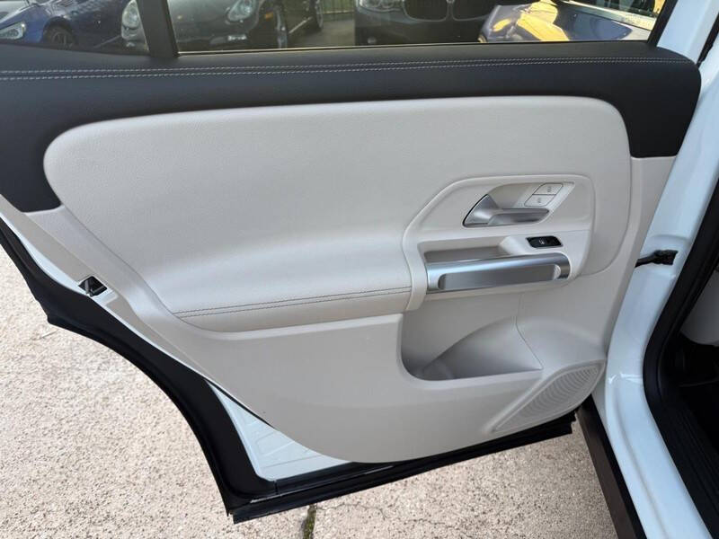 2021 Mercedes-Benz GLB GLB 250