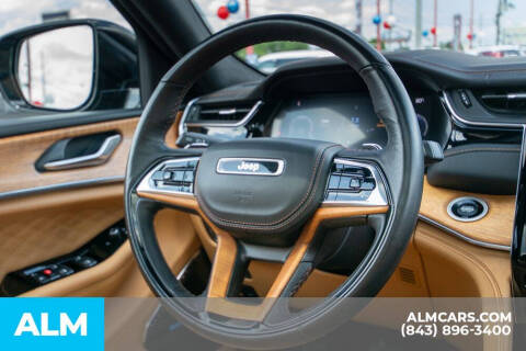 2022 Jeep Grand Cherokee Summit