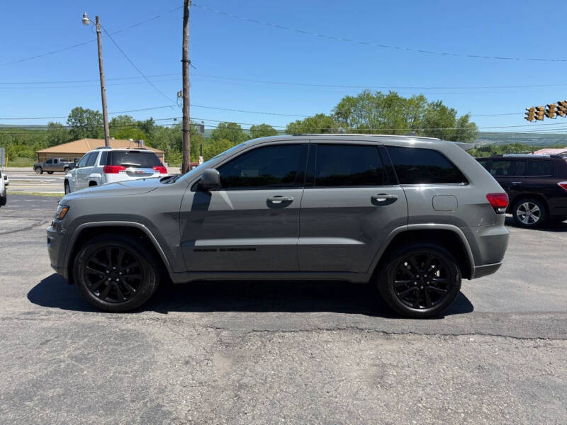 2019 Jeep Grand Cherokee Altitude