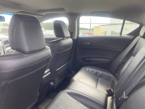 2013 Acura ILX 2.0L w/Premium