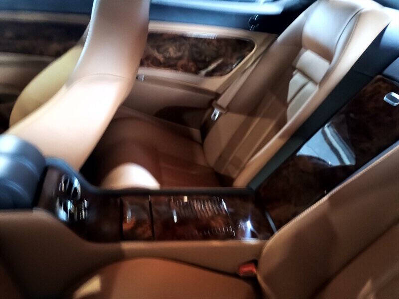 2005 Bentley Continental 25