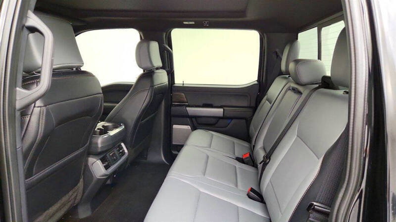 2025 Ford F-150 Lightning Lariat