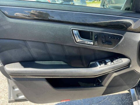 2010 Mercedes-Benz E-Class