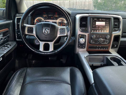 2016 RAM 1500 Laramie