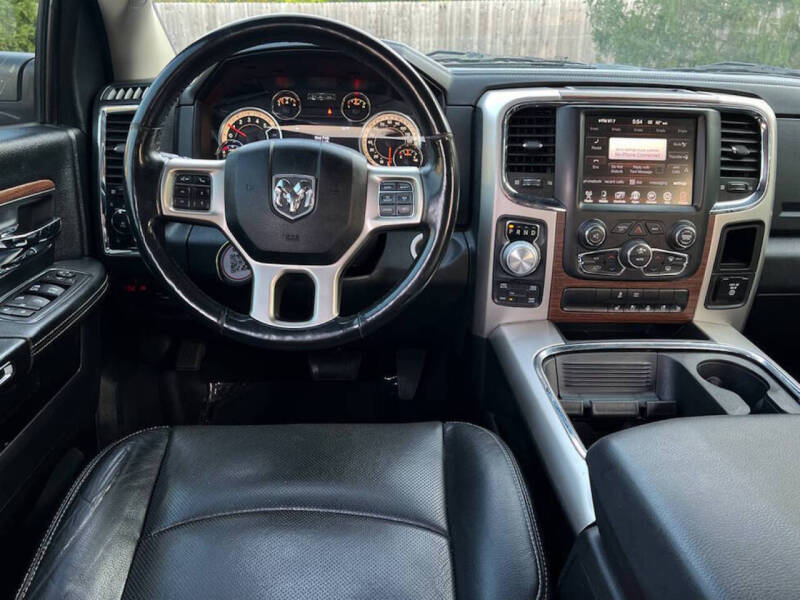 2016 RAM 1500 Laramie