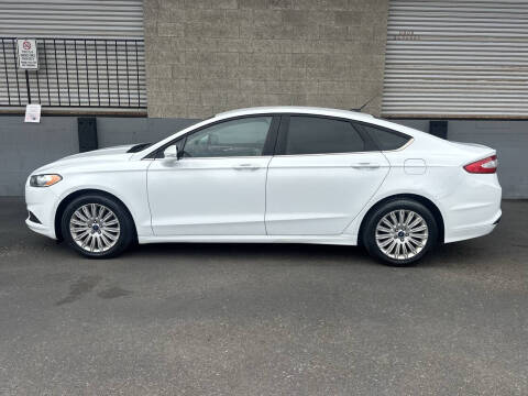 2013 Ford Fusion Hybrid SE