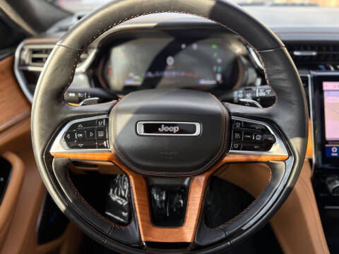 2022 Jeep Grand Cherokee Summit Reserve 4xe