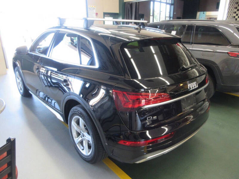 2022 Audi Q5 quattro Premium 40 TFSI