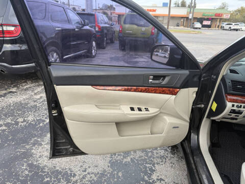 2010 Subaru Outback 2.5i Limited