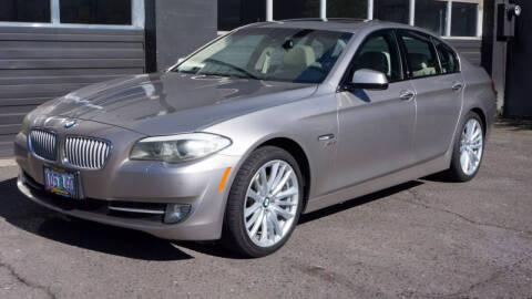 2011 BMW 5 Series 550i xDrive