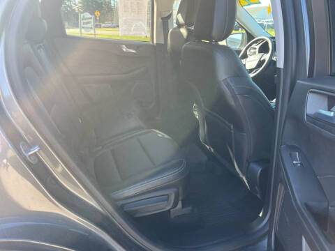 2022 Ford Escape Hybrid SEL