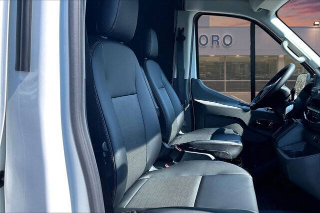 2026 Ford Transit 250