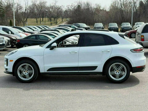 2020 Porsche Macan S