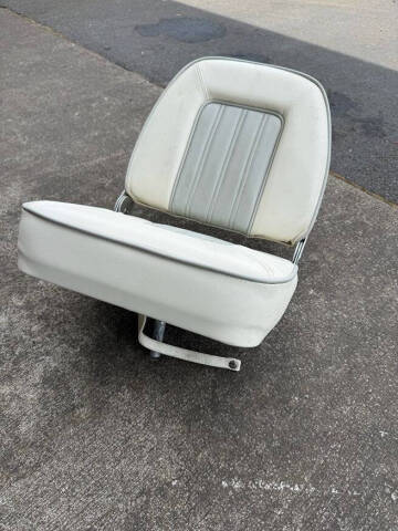 2014 Lowe Boats SD224