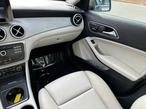 2017 Mercedes-Benz GLA GLA 250