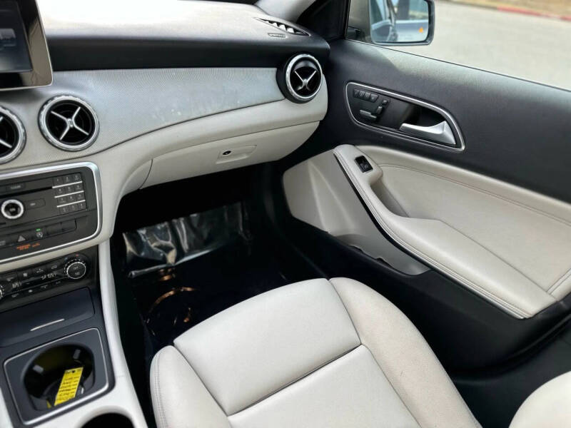 2017 Mercedes-Benz GLA GLA 250