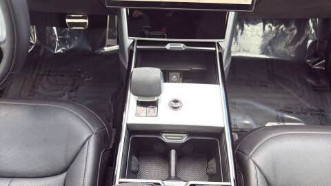 2024 Land Rover Range Rover P400 SE