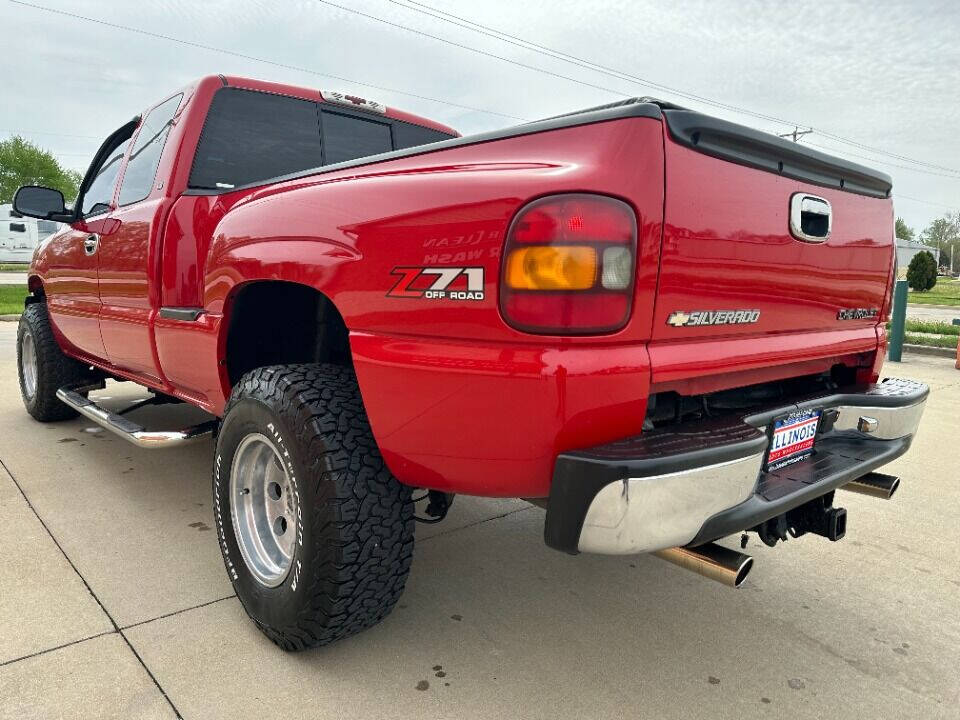 1999 Chevrolet Silverado 1500 for sale at Illinois Auto Wholesalers in Tolono, IL