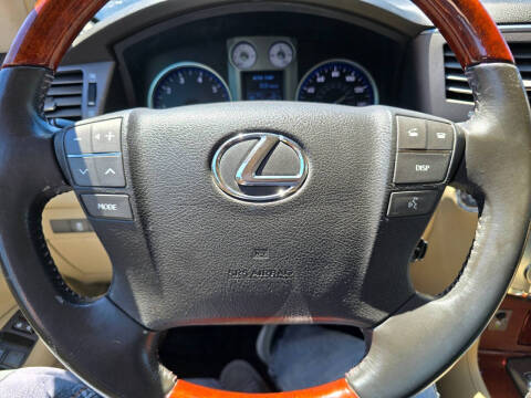 2011 Lexus LX 570
